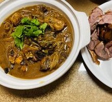 Chicken Stewed with Mushrooms