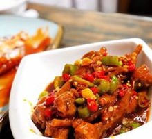 Spicy Sauce Chicken Feet