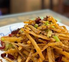 Dry-Fried Lotus Root Strips
