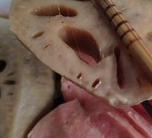 Spicy and Fragrant Braised Lotus Root