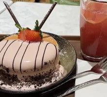 Papaya Strawberry Iced Tea