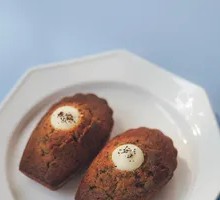 Orange Earl Grey Madeleine