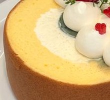 Yuzu Matcha Cloud Roll