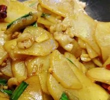Spicy Potatoes in Dry Pot