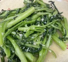 Stir-Fried Water Spinach