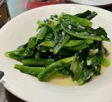 Stir-fried Oil-mustard Greens