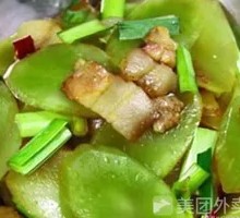 Dry Pot Pork and Lettuce