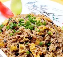 鸡蛋老干妈炒饭