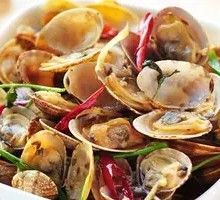 Cat Grass Spicy Stir-fried Clams