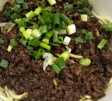 Zhajiangmian