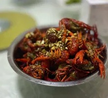Curved Braised Shrimp