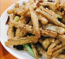Dry-Fried Lotus Root Strips