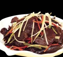 Celery and Black Mushroom Salad