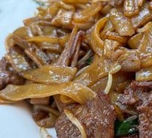 Dry-Fried Beef Rice Noodles