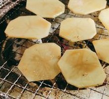Sliced Potatoes with Green Pepper