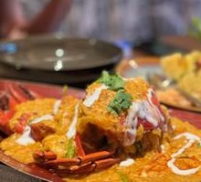 Rich Ancient-Style Curry Stir-Fried Crab with Meat