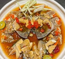 Thai-Style Raw Crab with Red Roe
