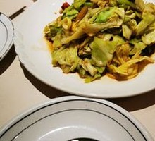 Shredded Cabbage with Pork Belly