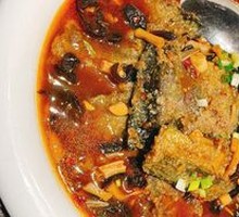 Steamed Eel with Rice Flour