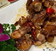 Pan-fried Braised Pig Trotter