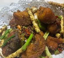 Dry-pressed Rice Cakes with Fish