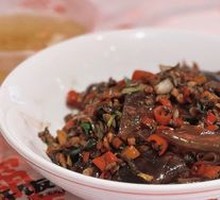 Sour Cabbage Stir-Fried Rice Noodles