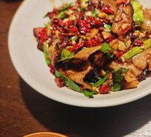 Stir-Fried腊肉 with Garlic