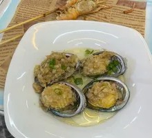 Garlic Shrimp Noodles with Fresh Dalian Abalone