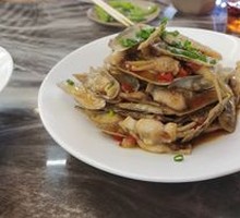 Spicy Stir-Fried Clams