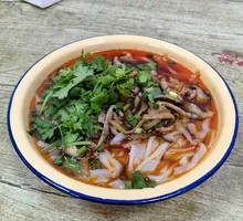 Shredded Pork with Mushroom and Wide Noodles