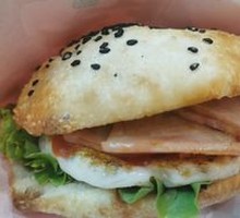 Bacon Egg Chinese Burger