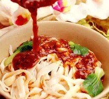 Tomato and Egg Stir-Fried Knife-Cut Noodles