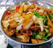 Spicy Chicken Dry Pot
