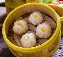 Handmade Fresh Pork Steamed Buns