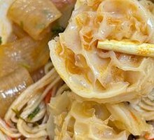 Noodles with lotus root