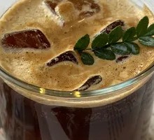 Iced Mango Americano