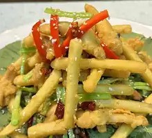 Dry-Fried Lotus Root Strips