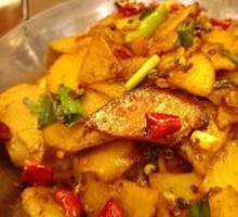 Spicy Potatoes in Dry Pot