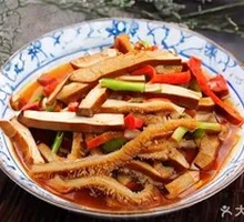Fried Tofu and Ox Tripe Wooden Bucket Rice