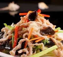 Wood Ear Mushroom and Pork Shreds