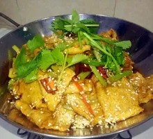 Spicy Pot-Braised Tofu with Leaves