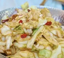 Spicy Stir-Fried Cabbage