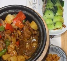 Spicy Pepper-Ma Chicken Clay Pot Rice