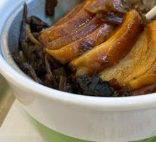Preserved Vegetable Braised Pork