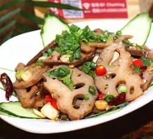 Spicy Marinated Braised Lotus Root