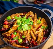 Spicy Chicken Claw Pot