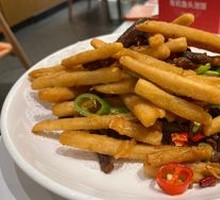 Spicy Sautéed Potato Shreds with Beef