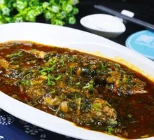 Pan-fried Yellow Croaker with Preserved Mustard Greens