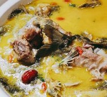 Pork Shank and Yellow Croaker Stew