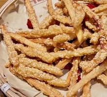 Dry-Fried Lotus Root Strips